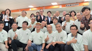圖一 : 工研院在2月6日便有20位同仁進駐廠內，加上工具機大廠永進、瀧澤、上銀等合計支援60人協助機台安裝、調校、維修等工作。(陳念舜)