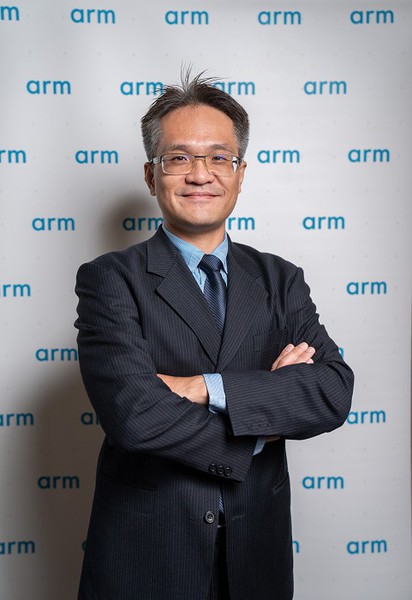 图二 : Arm AIoT方案资深经理黄晏祥