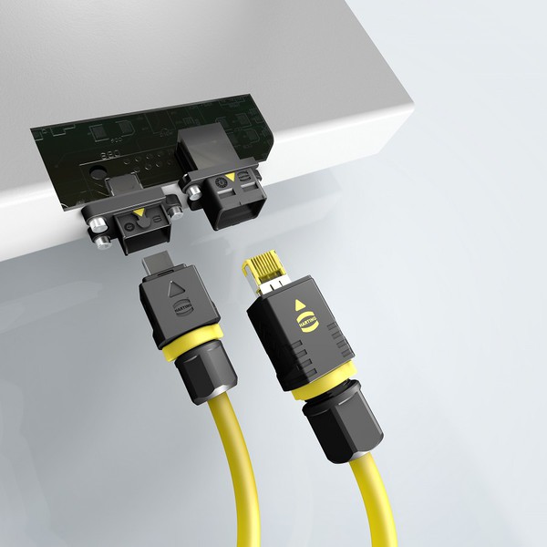 圖3 : 浩亭Mini PushPull ix Industrial尺寸比PushPull RJ45縮小了30%（source：HARTING）