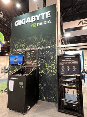 圖一 : 技嘉Super Computing超進化 展出先進的散熱技術和可擴展資料中心基礎設施產品