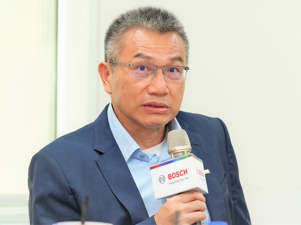 圖三 : 台灣博世力士樂公司總經理陳俊隆(攝影:陳念舜)