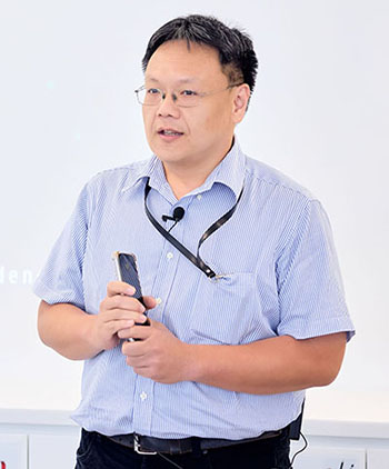 圖二 :  Cadence應用工程處處長Kent Ho