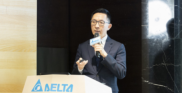 圖三 : .台達ESG整合策劃辦公室資深處長李立仁分享台達永續諮詢服務。