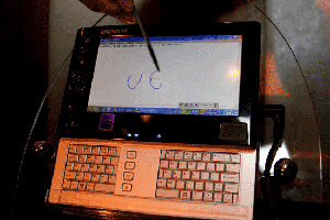 UMPC U60含手寫辨識功能 BigPic:550x367