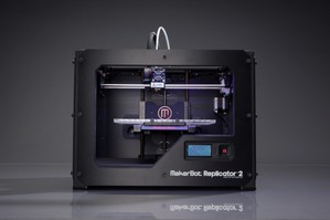 MakerBot第三代更新版Replicator 2决定不走开放路线，让社群心寒。