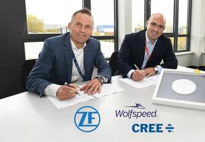 采埃孚E-Mobility事业部负责人JorgGrotendorst和Wolfspeed高级??总裁兼总经理Cengiz Balkas签署了合作夥伴关系