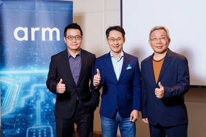 （左起）Arm 应用工程总监 徐达勇、Arm 台湾总裁 曾志光，Arm 车用事业部亚太区资深总监 ??志伟