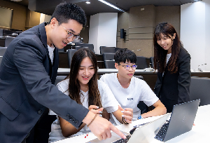 SAS 台灣推出「AI陪跑方案」，提供『陪跑式合作＋成果承諾』的差異化服務，確保 AI 真正落地並創造商業價值