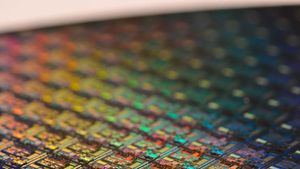 SEMI估矽晶圓市場將呈「雙軌」發展，先進製程熱絡、成熟製程溫和復甦